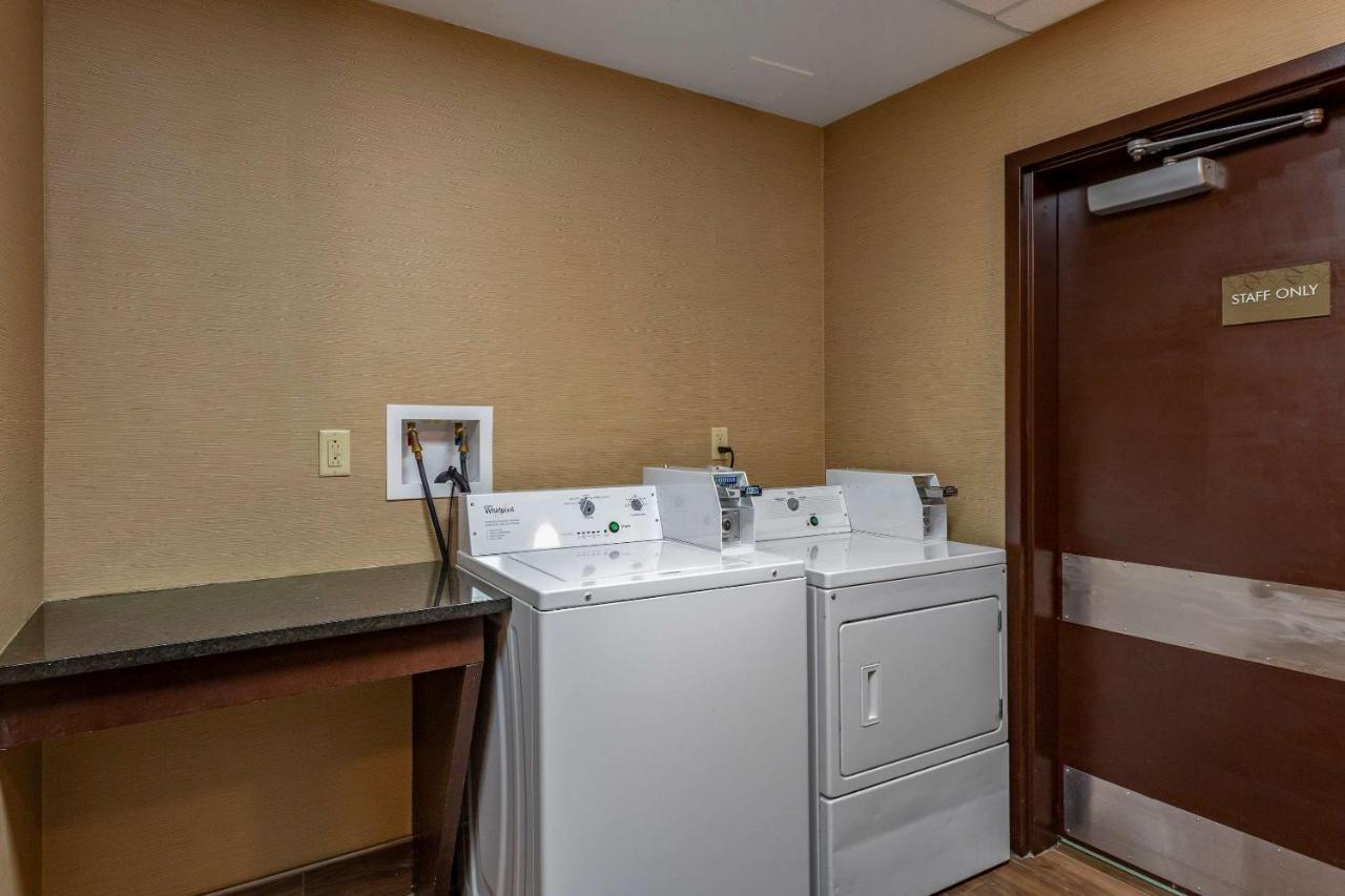 Comfort Suites Perrysburg - Toledo South Ngoại thất bức ảnh